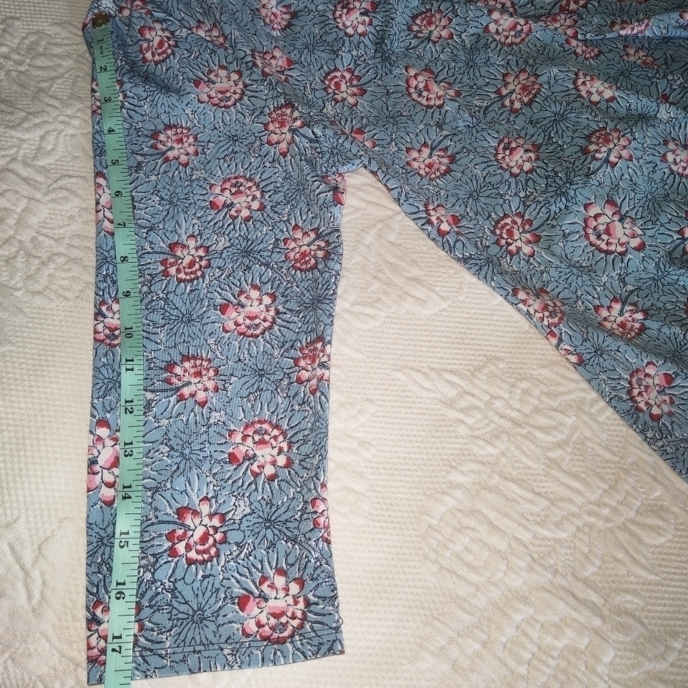 Max Studio Knee Length Wrap Blue Floral Dress Size XL - Picture 8 of 9